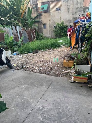 Hình ảnh Bán nhanh mẫu đất Huỳnh Văn Nghệ Tân Bình 63m2 chỉ 4 tỷ.