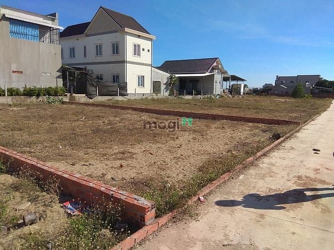 Hình ảnh án đất thổ cư, DT 222m2, TC 100m2, SHR, cách KDL biển Hồ Tràm 2km, H.X