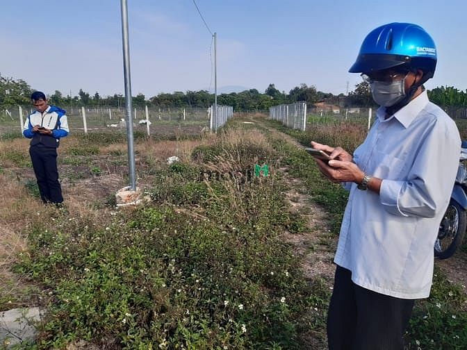 Hình ảnh Chỉ còn duy nhất 1 sổ (1000m2) đất vườn tại TP Long Khánh giá 950tr