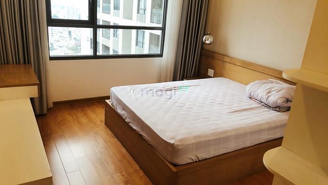 Hình ảnh Cho thuê chung cư Gold View,2PN, 2WC,90m2, full nội thất, giá 17tr