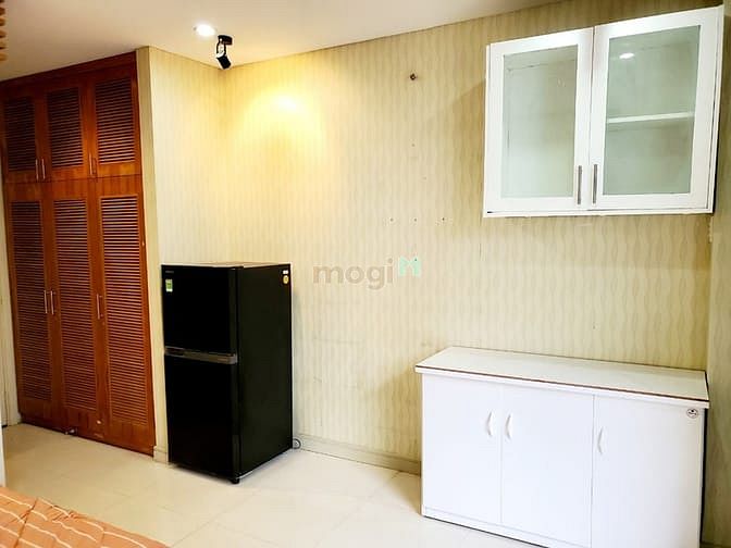 Hình ảnh CHDV Lê Văn Sỹ , Quận 3, Full Nội Thất , Hẻm xe tải