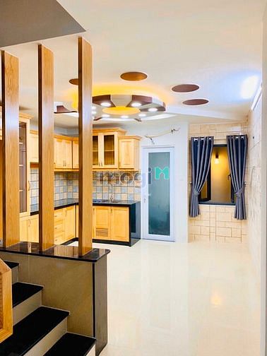 Hình ảnh Cho thuê nhà 326/18A Hai Bà Trưng, Quận 3