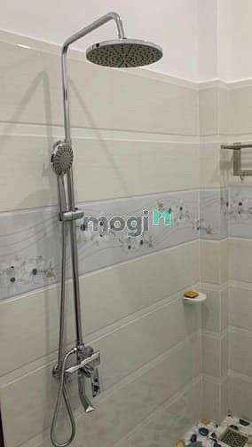 Hình ảnh Bán nhà mặt tiền đường nhựa 8m vỉa hè