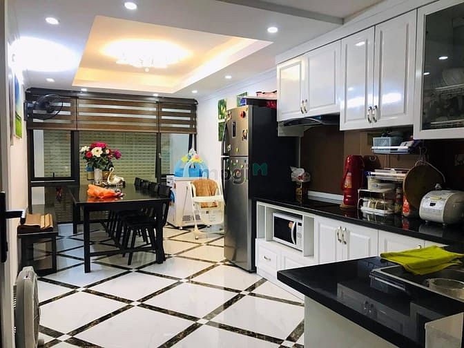 Hình ảnh Bán nhà Đào Tấn - Nội thất đẳng cấp - 6 tầng - hơn 4 tỷ