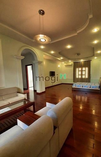 Hình ảnh Cho thuê biệt thự 500m2 gần Masteri Thảo Điền - Cho kinh doanh