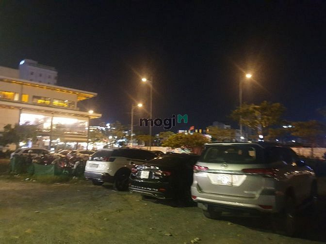 Hình ảnh Cho thuê lô đất ngang 12m Khu Ăn Nhậu Đà Nẵng