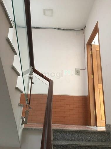 Hình ảnh Nhà 3.5 tấm HXT Lê Văn Quới 4PN 5WC