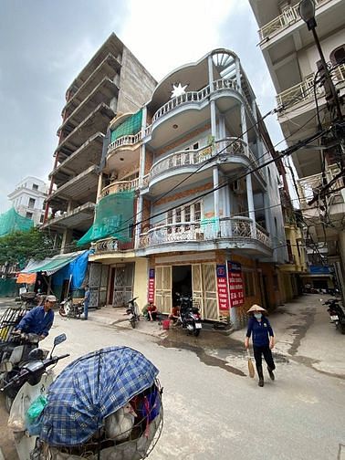 Hình ảnh Bán nhà mặt đường Đội Cấn - Giang Văn Minh - ô tô tránh - lô góc
