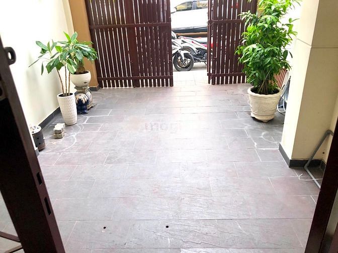 Hình ảnh Cho thuê nhà 75A Hồng Hà, phường 2, Tân Bình