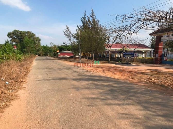 Hình ảnh Đất mt số 9. Trường học cấp 3 tân thắng bình thuận.