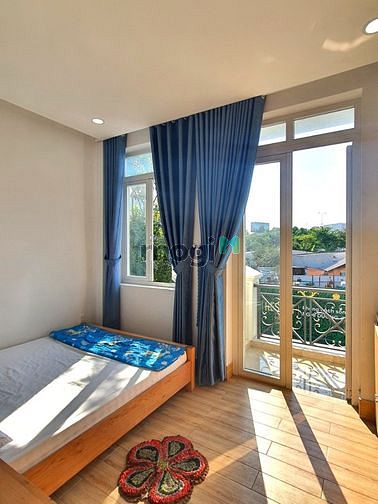 Hình ảnh Studio sạch đẹp, ban công, cửa sổ