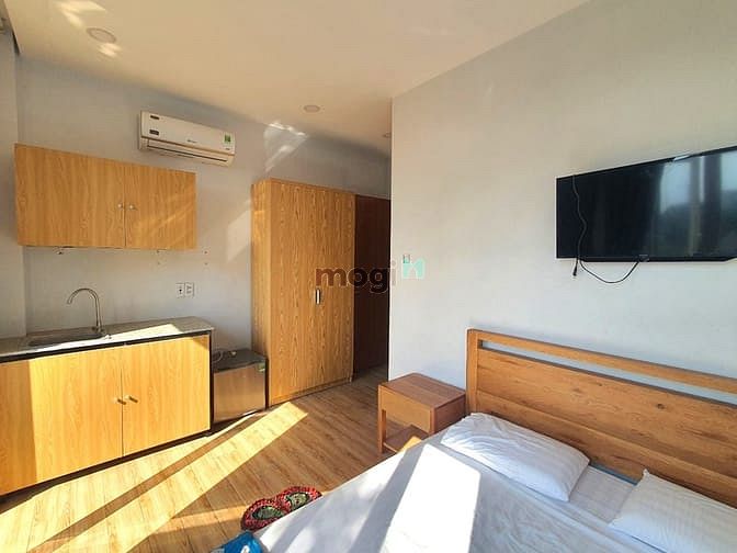 Hình ảnh Studio sạch đẹp, ban công, cửa sổ