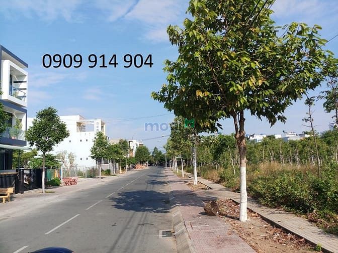 Hình ảnh Ngân hàng TPHCM hỗ trợ phát mãi 15 nền đất KDC Tên Lửa 2, sổ riêng
