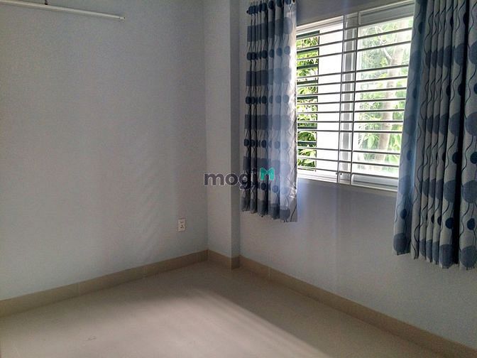 Hình ảnh phòng 25m2 , máy lạnh ,thang máy ,bàu cát 1