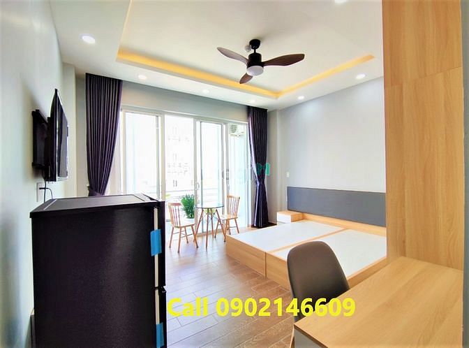 Hình ảnh CHDV mới xây full nội thất, ban công, sân bay.TB