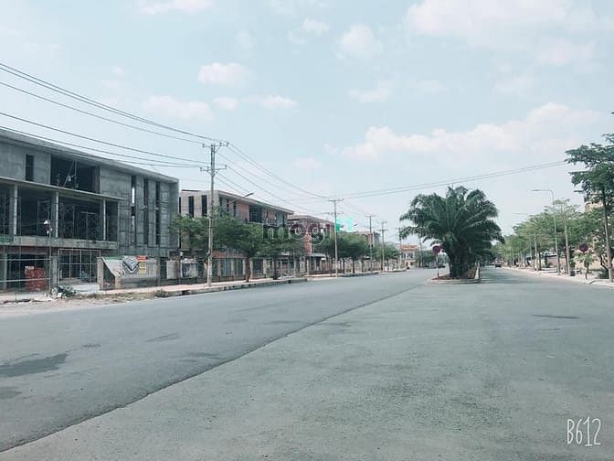 Hình ảnh Hàng hiếm 3 nền 390m2 Full Thổ, 3 Sổ Hồng chỉ 1.950 tỷ/ 130m2