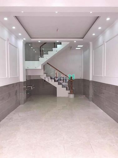 Hình ảnh Nhà vuông vức 1 trệt, 1 lầu, 35m2