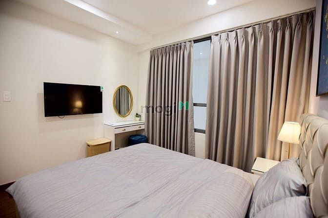 Hình ảnh Cho thuê chung cư The Gold View, Q4, 78m2, 2PN, nội thất cao cấp,19tr