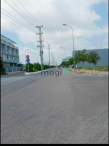 Hình ảnh Bán Gấp 2 Lô Đất Liền Kề KDC Mặt Tiền Đường Vườn Thơm - Bình Chánh