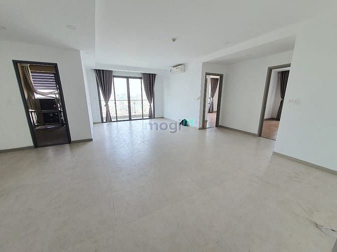 Hình ảnh Căn Hộ 3PN, 2WC, 135m2 view Bitexco Giá 7,9 Tỷ -Đẹp nhất Gold View