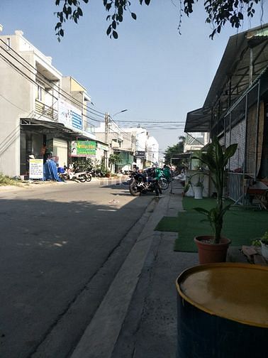 Hình ảnh Bán đất Bình Chánh đường Hoàng Phan thái 100m2 giá 1,2 Sổ hồng riêng