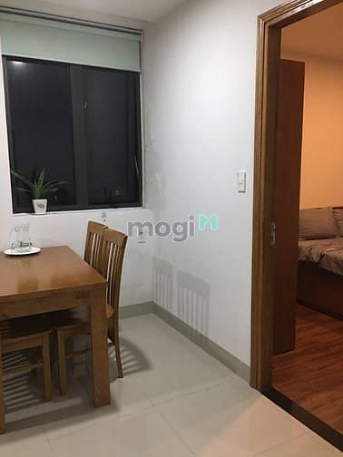 Hình ảnh Cho thuê CH tầng 5 view biển mát mẻ,45 m2,full nội thất,miễn phí dọn V