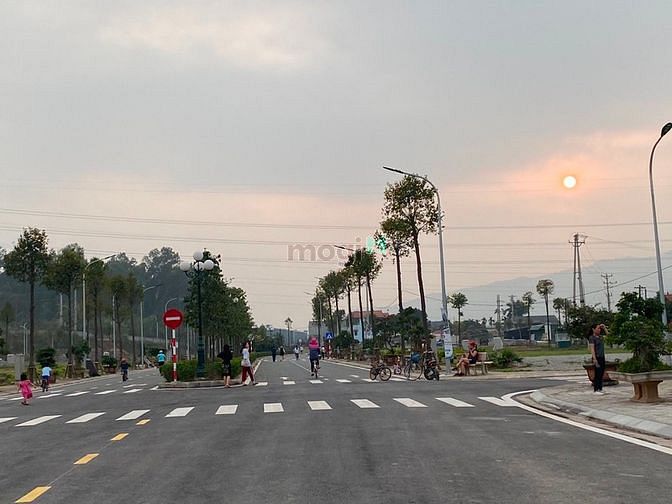 Hình ảnh Đất nền Xuân Mai – Hòa Lạc, giá rẻ tụt quần, sổ đỏ lâu dài