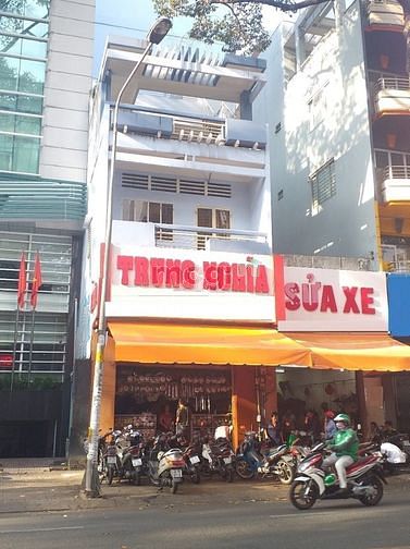 Hình ảnh Nguyễn Kiệm kd sầm uất _ MT 4x15m