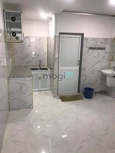 Hình ảnh Đồng Đen Tân Bình 32m2 chỉ 3.75 tỷ