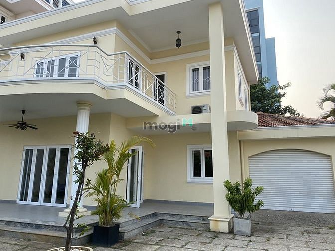 Hình ảnh Cho thuê Biệt thự quận 2 diện tích 565m2 nội thất đẹp