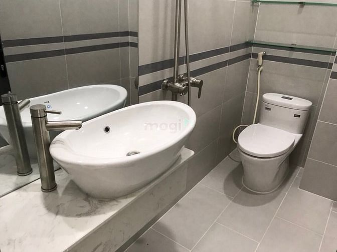 Hình ảnh Cho thuê nhà 260/10 Nguyễn Thái Bình, Phường 12, Tân Bình