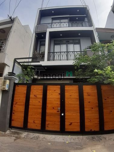 Hình ảnh Bán gấp nhà MT hẻm 686 Cách Mạng Tháng 8, đối diện CV Lê Thị Riêng