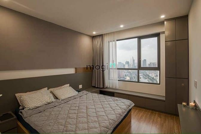 Hình ảnh Cho thuê CHCC THE GOLD VIEW - Full nội thất
