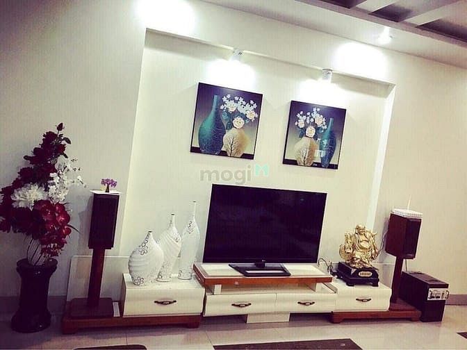 Hình ảnh Cho thuê nhà Văn Cao 4 tầng,full nội thất tiện nghi: 4-6 phòng ngủ