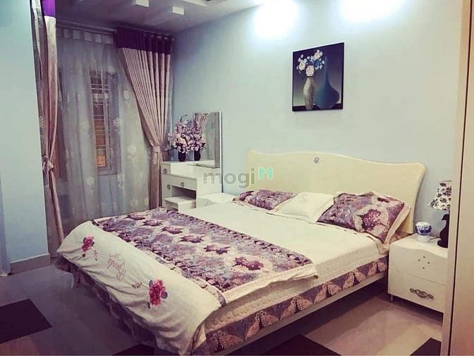 Hình ảnh Cho thuê nhà Văn Cao 4 tầng,full nội thất tiện nghi: 4-6 phòng ngủ