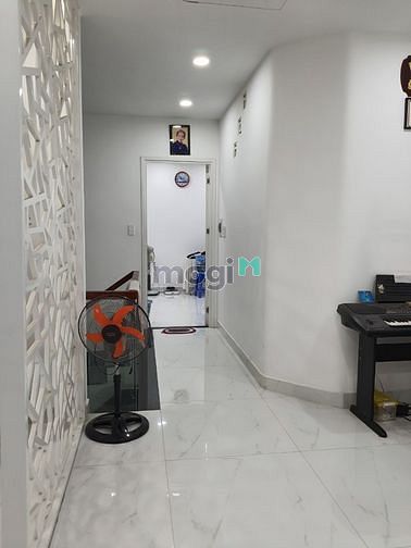 Hình ảnh Cho Thuê Nhà Phố Park Riverside 101 Bưng Ông Thoàn