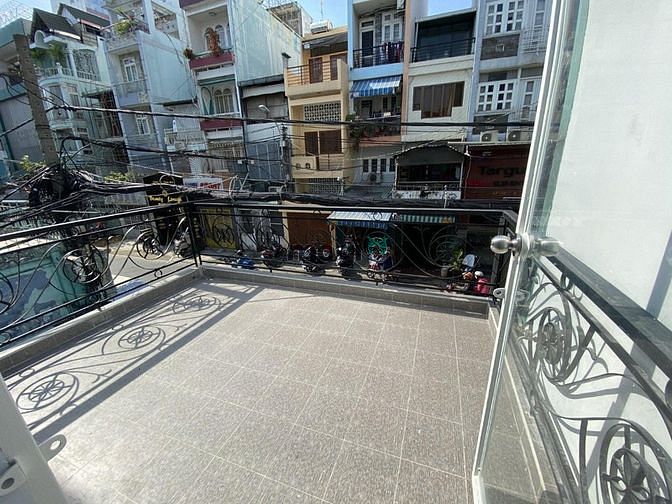 Hình ảnh Cần cho thuê nhà 2MTKD đường Phan Văn Trị, P2 – Q5, Giá: 20 tr
