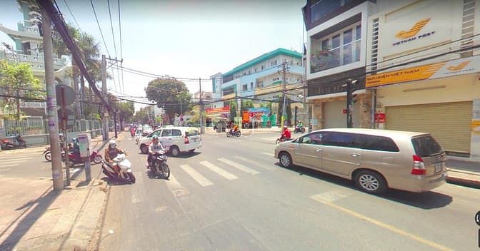 Hình ảnh Cần Bán Nhà 3 Lầu Hẻm 281 Lê Văn Sỹ . Tân Bình