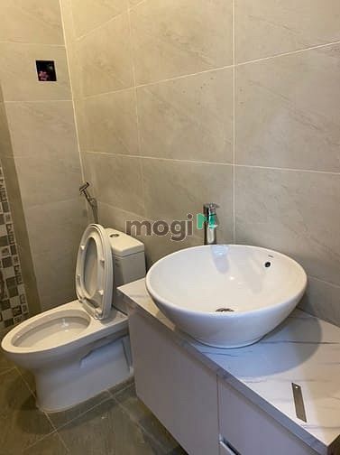 Hình ảnh cho thuê nhà hxh Hoàng Văn thụ, p4, tân bình, 4x25m,