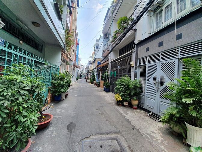 Hình ảnh Bán nhà P2 , Tân Bình . Dt 4,2x12 giá 9,6 tỷ
