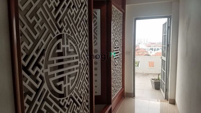 Hình ảnh Cho thuê nhà mặt phố Trung kính 40 m2