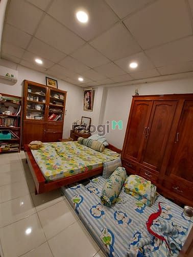 Hình ảnh Nhất Chi Mai, P13, BT. 40m2 - 3L. Giá 3.9tỷ.