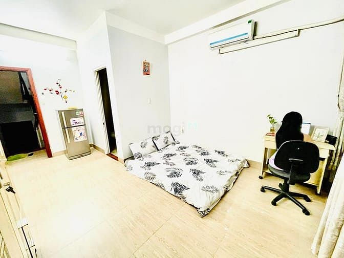 Hình ảnh Phòng full nội thất,30m2, thoáng mát,giá tốt Quận 1