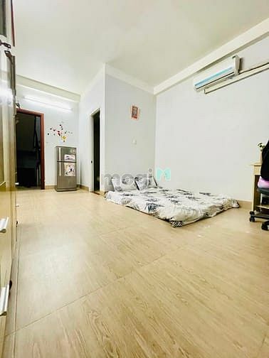 Hình ảnh Phòng full nội thất,30m2, thoáng mát,giá tốt Quận 1