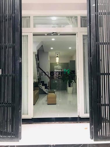 Hình ảnh Siêu phẩm Tân Bình sát Quận 3, Hẻm xe hơi tránh chỉ 4.5 tỷ