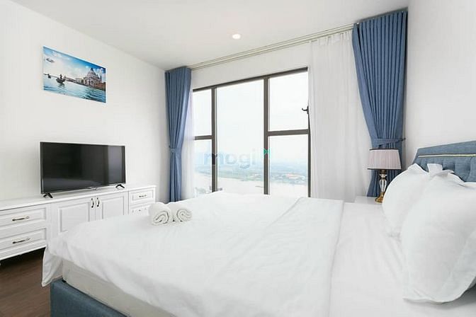 Hình ảnh ✔ Cho thuê CHCC THE GOLD VIEW - Full nội thất