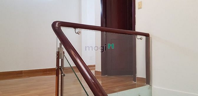 Hình ảnh Cho thuê nhà 451/3 Hai Bà Trưng, Phường 8, Quận 3.