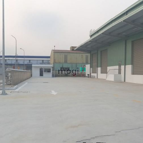 Hình ảnh Cho thuê đất trống làm kho tại KCN Đài Tư giá 60000/m2