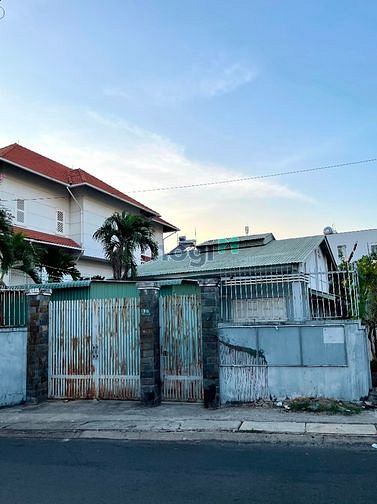 Hình ảnh Cho thuê mặt bằng 324m2 Ds6, F.Trường Thọ Thủ đức
