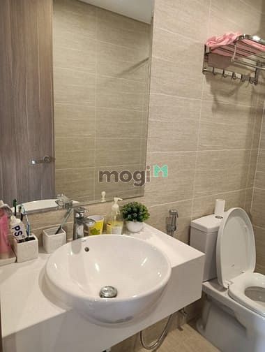 Hình ảnh Cho thuê chung cư cao cấp 2PN + 1, 2WC Full nội thất như ảnh